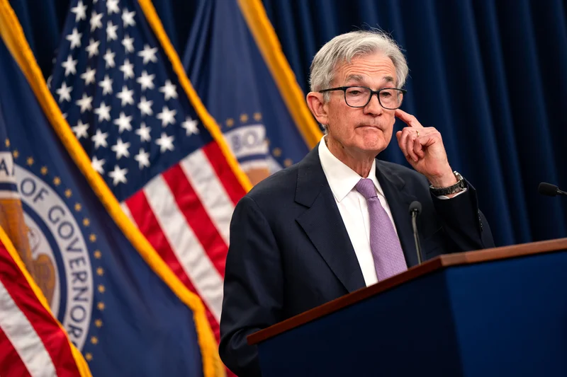 Jerome Powell's Rate Cut Silence: Decoding the Fed's Stance and the Market's Response